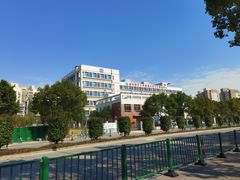 -东方体育中心(地铁站)