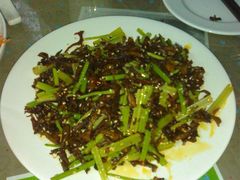 干煸牛肉丝-朵朵开素食餐厅(后宰门街店)