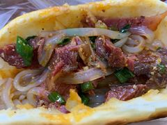 夹张飞牛肉凉粉-刘氏方酥锅盔(古城总店)