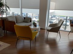 -宁波宝信宝马4S店(江北日湖店)