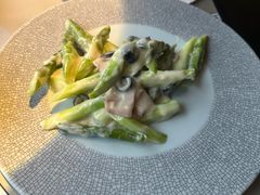 -穹六人间 people 6(岳阳路店)