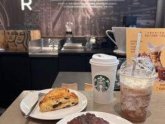 -星巴克臻选(上海今潮8弄店)