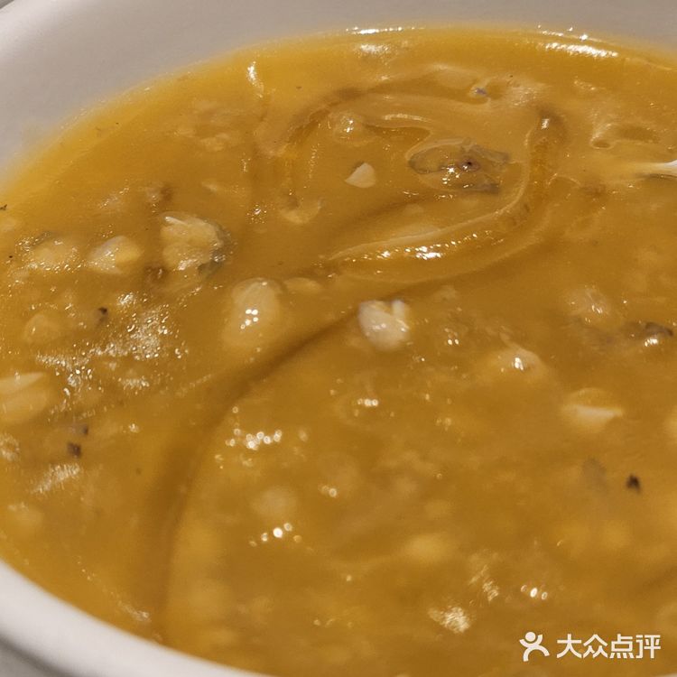 武汉拜年点的一桌痛风餐～居然被长辈夸爆了[害羞]