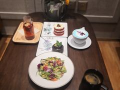 -ZING COFFEE 镜咖啡