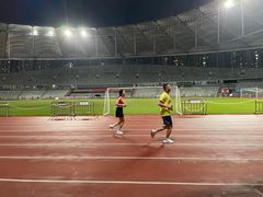 -深圳市宝安体育中心体育场