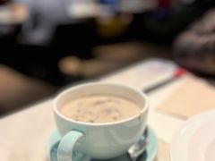 -港丽餐厅(高德置地店)