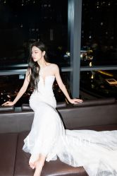 点击看大图 -Renee芮亦婚纱