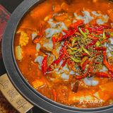 吃酸菜鱼就到山城外 安康首店  安全放心高标准[爱心]