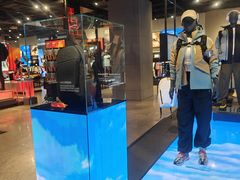 -UNDER ARMOUR(淮海755店)