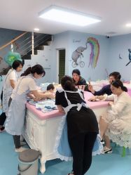 -香港3861婴幼儿游泳馆(东海商务中心店)