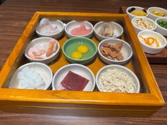 -良米山·云南野生菌过桥米线(上海首店)