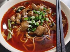 肥肠面-秦云老太婆摊摊面(磁器口店)