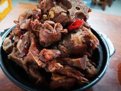 -宝瑞门钉肉饼店