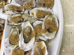 本地野生大生蚝蒜蓉-渔中舟海鲜大排档(普陀沈家门店)