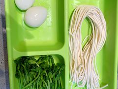 -海底捞火锅(新松江路店)