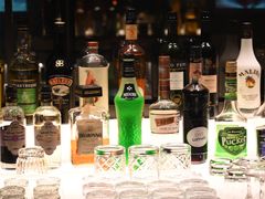 -池畔酒吧 WET Bar