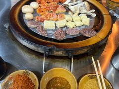 -阿昌白族石板烧·菌锅(大理古城店)
