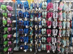 -迪卡侬(西三旗店)