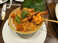 -Chom Cafe and Restaurant