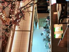 -蜜桃餐厅·伴山(湖滨商业街店)