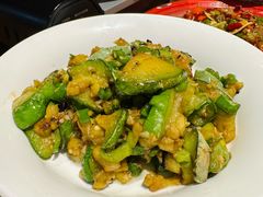 -黄弟大排档·湖南菜·小龙虾·小海鲜(凯旋北路店)