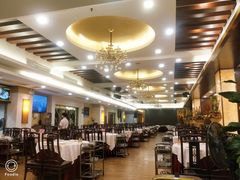 -哥顿酒店休闲会所