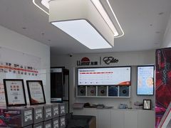 -龙膜耐卡汽车贴膜改装旗舰店(火车南站店)