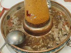 -毛辣果·贵州红酸汤牛肉火锅(西单店)