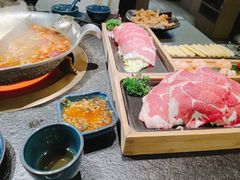 -湊湊火锅·茶憩(打浦桥日月光店)