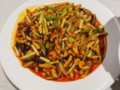 鱼香肉丝-辣婆婆(航天桥店)