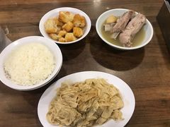 -松發肉骨茶(牛车水店)