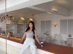 -Blue Concept Cafe&Farm·關於藍