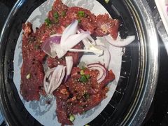 -牛味道炭火烤肉(湖前总店)