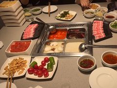 -海底捞火锅(海宁路店)
