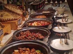 自助取餐区-都会尚膳·海鲜自助餐厅(重庆万豪酒店)