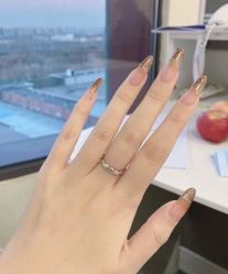 -曼都发型
