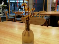 -轻蔬不用等·素食(江苏路店)