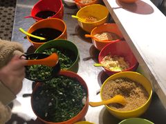 自助调料区-钢管厂五区小郡肝串串香(奥克斯广场锦城万达店)