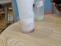 -乐磊奶茶店