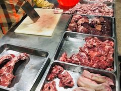-标记美食新鲜猪杂(兴南大道店)