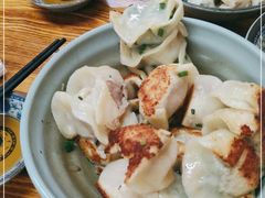 -无名氏宵夜小摊(祝家三姐妹馄饨店)