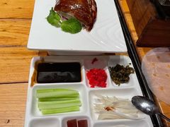 酥香嫩烤鸭-四季民福烤鸭店(前门廊房二条店)