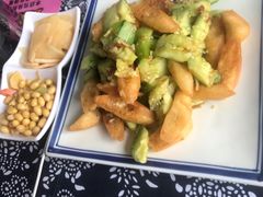-八两八金·莱芜特色炒鸡(市南漳浦路店)