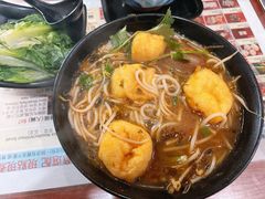-星林居酸辣米线餐厅