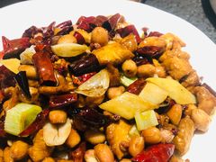 -万重锦·人文川菜馆(骡马市店)