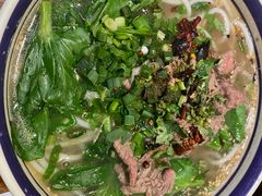 -云阿蛮云南生烫牛肉米线(奉贤路店)