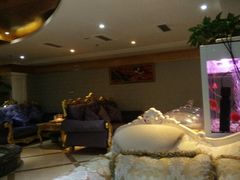 -都悦君豪足浴推拿(华府大道店)