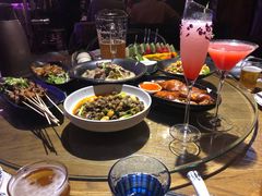 -爱啤精酿·民谣酒馆(滨江店)