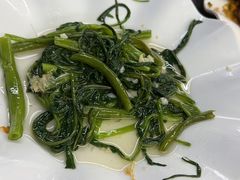 -范饭椰林川湘味海鲜·椰子鸡(三亚湾椰梦长廊店)