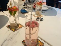 白富美荔枝气泡果饮-伊斯坦布尔土耳其清真咖啡餐厅